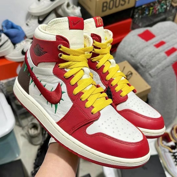 Teyana Taylor Completely Revamps the Air Jordan 1 Zoom CMFT 2 |
